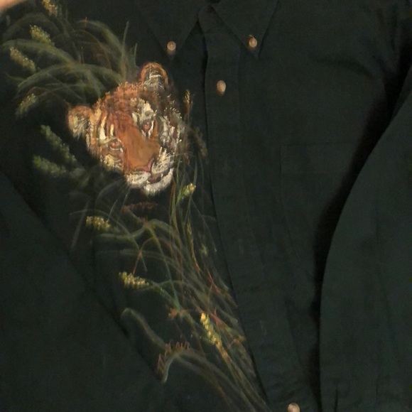 Animal Lovers Wear This Unique One of A Kind Hand Painted Shirt - Picture 3 of 11